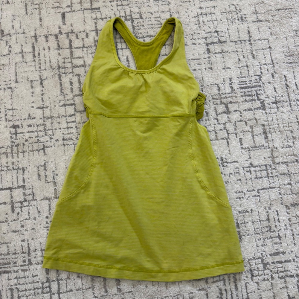 M1 Lululemon No Limits Tank Top Lime Green Space Dye Built In Bra Sz 4